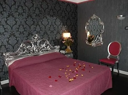 - Flower 3* Gropello Cairoli